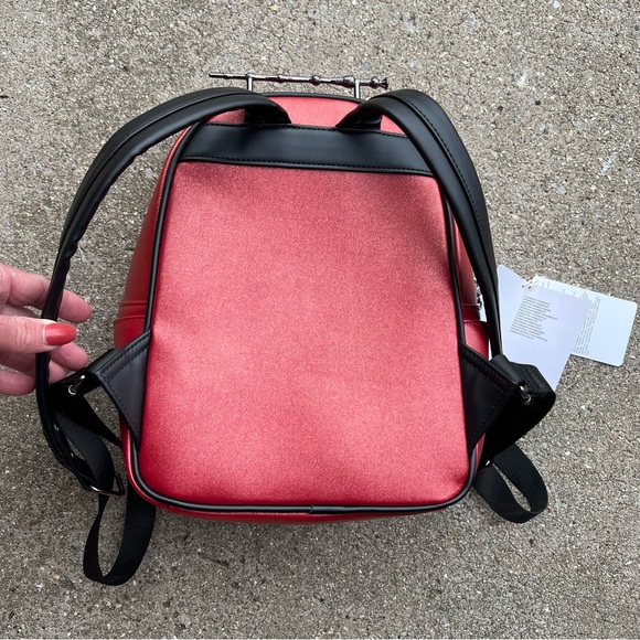 NWT Loungefly Harry Potter Gryffindor Elderwand Mini Backpack - Picture 8 of 12